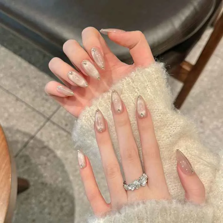أظافر صناعية فاخرة-Luxury artificial nails