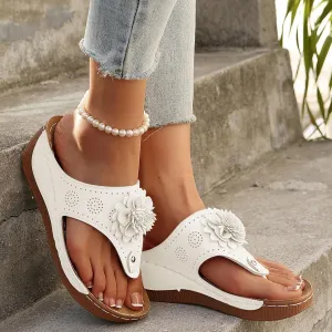 2025 New Summer Orthopedic Closed Toe Sandals for Women Dressy Flat Open Toe Floral Ladies Sandals Arch Support Flip Flops Boho Silppers Comfortable Slip on Beach Shoes