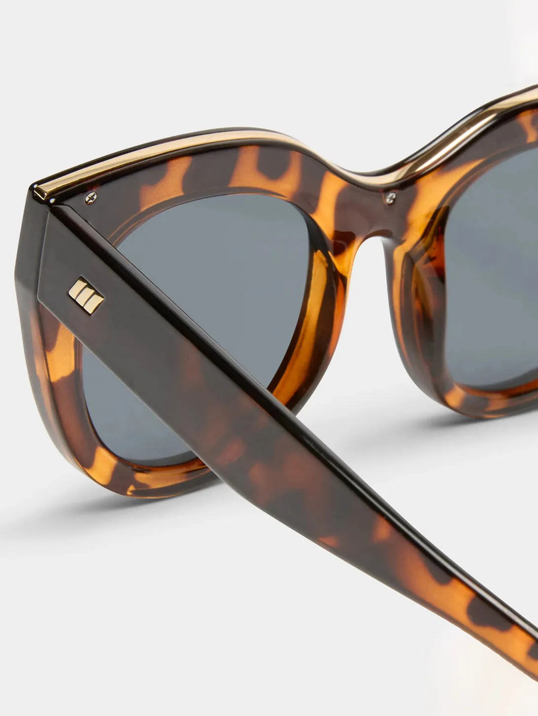 Air Heart Sunglasses - Tort