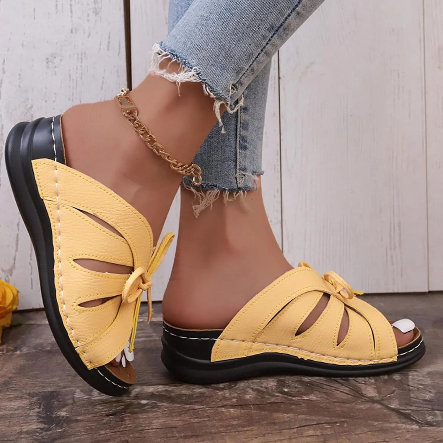 AMDBEL Summer Sandals for Women 2024 Trendy Women's Beach Sandals Hollow Casual Slippers Flat Shoes Retro Sandals Wedge Shoes