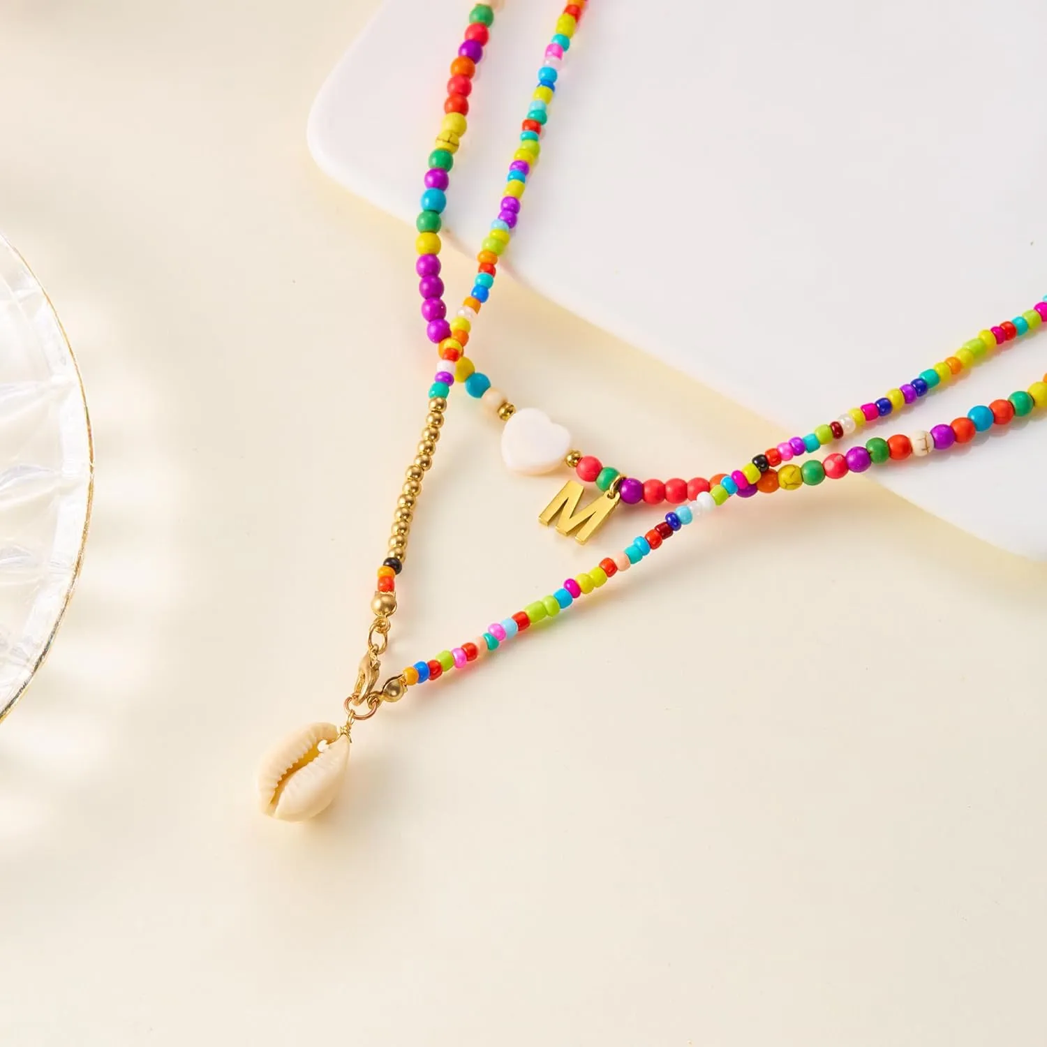 Dainty Initial Necklaces for Women Layered Handmade Colorful Beaded Necklaces Letter Choker Necklace with Heart Shaped Shells Y2K Aesthetic Jewelry Boho Summer Necklace Jewelry