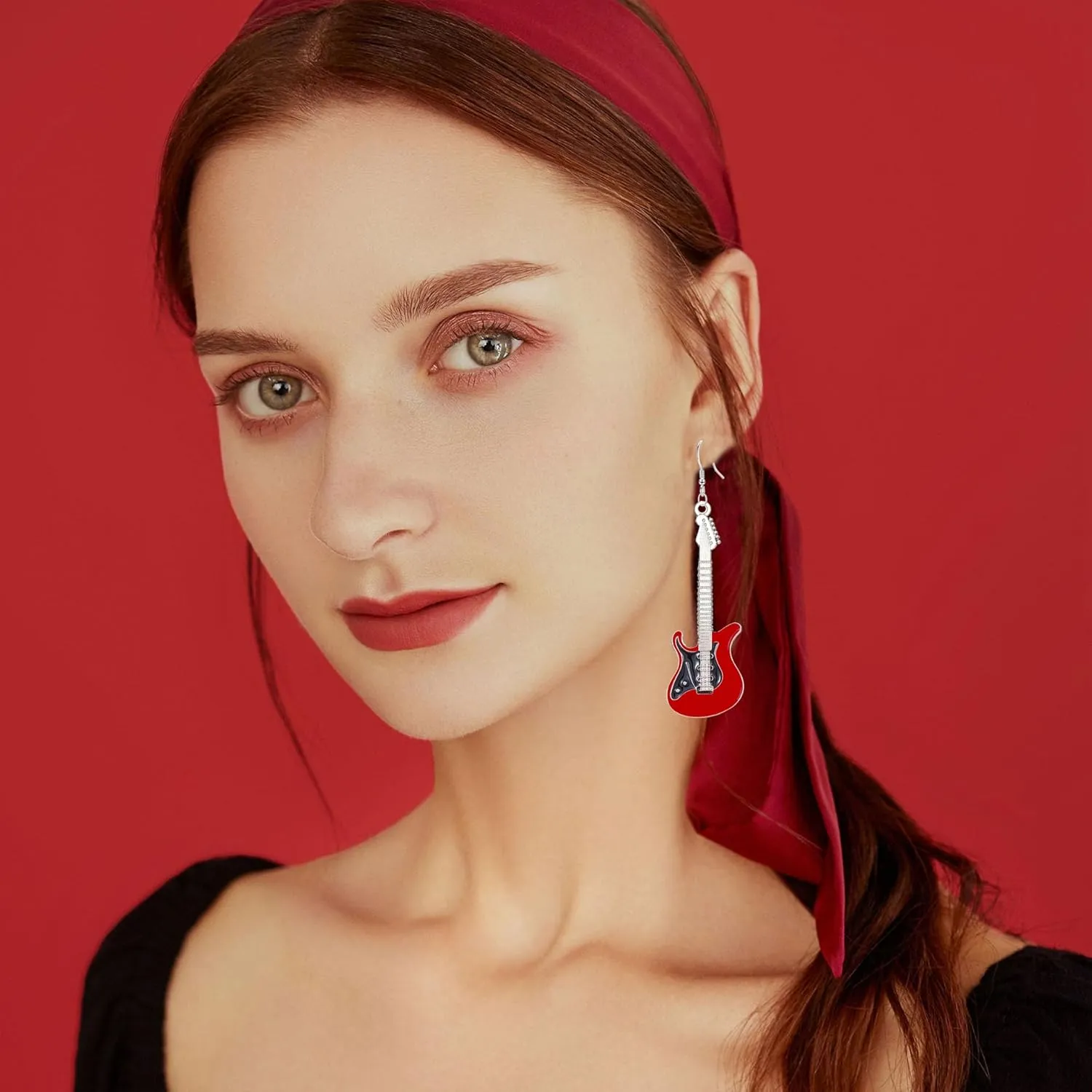 Guitar Music Earrings Bass Electric Guitar Dangle Drop Earrings for Women Chic Rock Music Lovers Singer Personalized Concert Party Rock and Roll Accessories