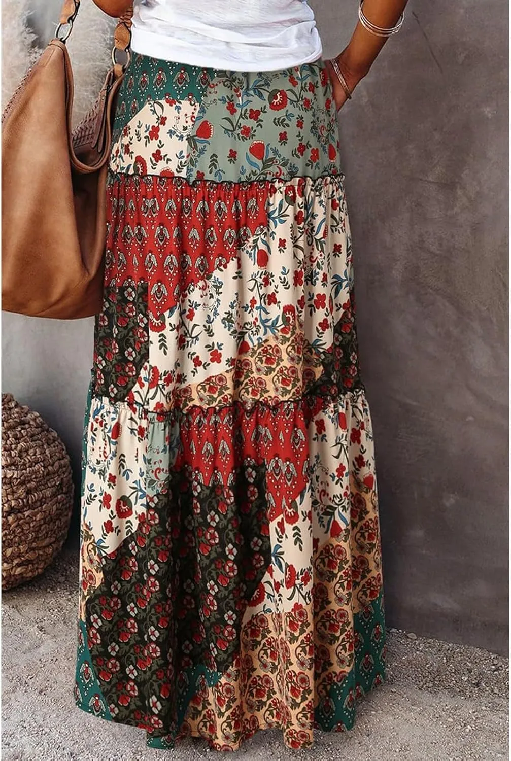 High Waisted Paisley Printed Women's Casual Maxi Skirt Bohemian Pleated Travel Long Skirt with Pockets