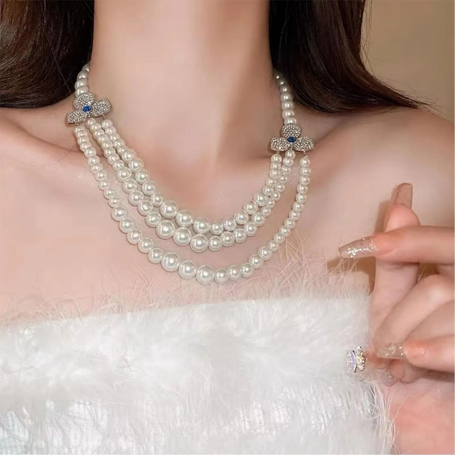 Imitation Pearl Daisy Flower Necklace Dainty 14K Gold Plated Layered Pearls Beaded Choker Necklaces for Women Trendy Jewelry Gifts