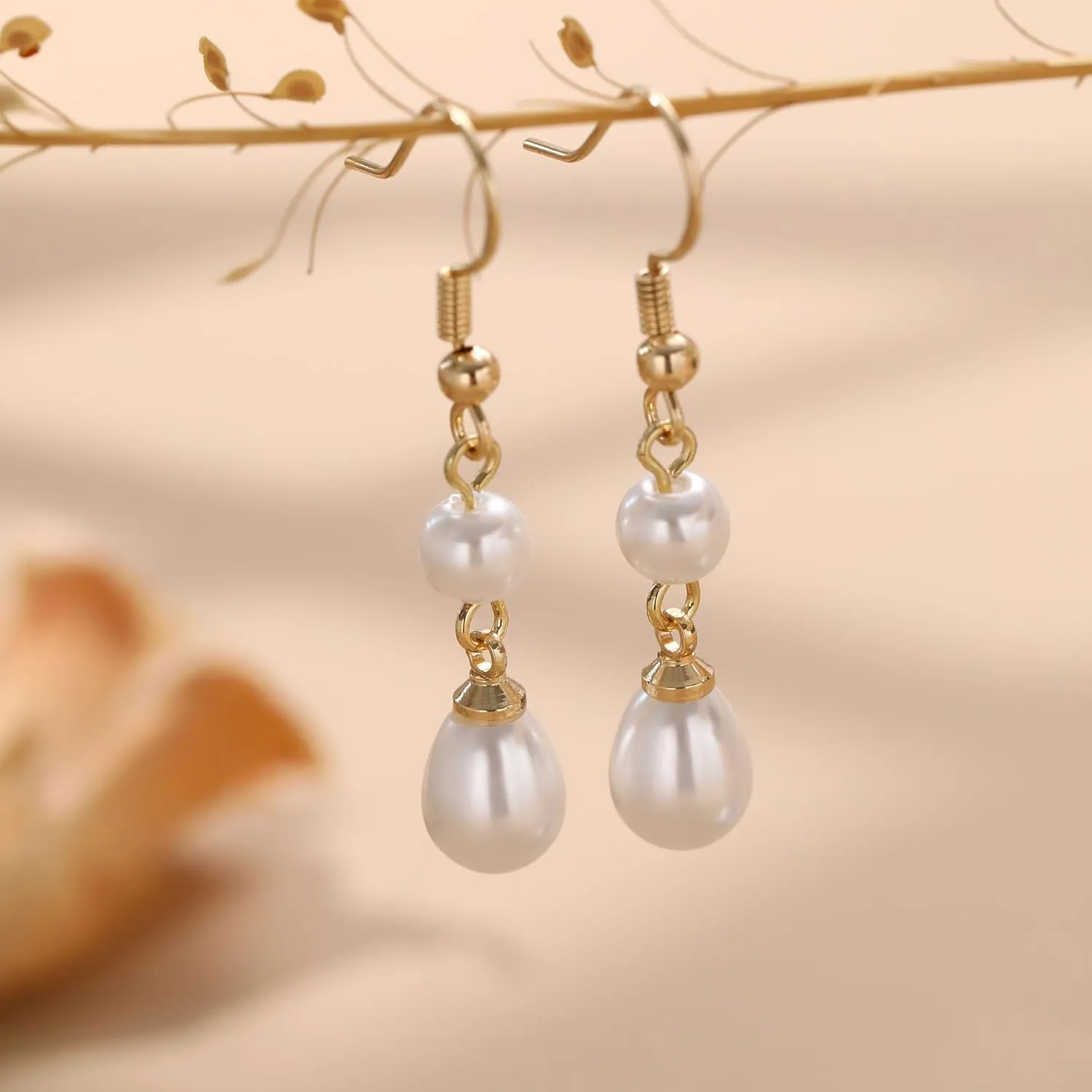 JSJOY Pearl Earrings for Women Stud Earring 14k Gold Hoop Earrings Dangle Fall Earring Jewelry for Women Bride Small Wedding Gifts Wedding Gifts for Her