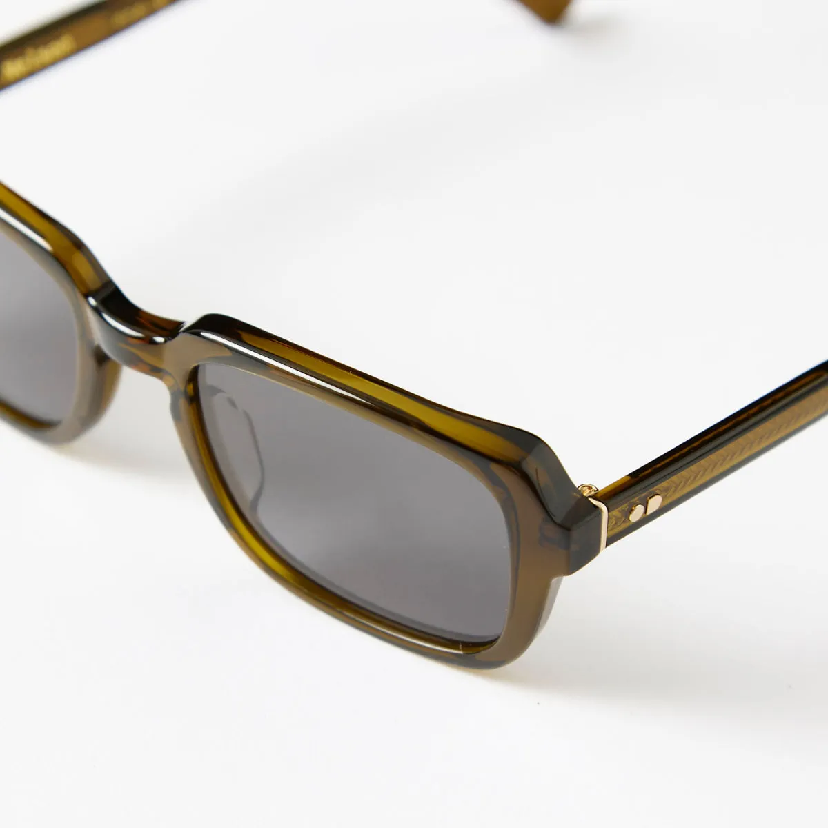 Nelson Sunglasses (Dark Olive)