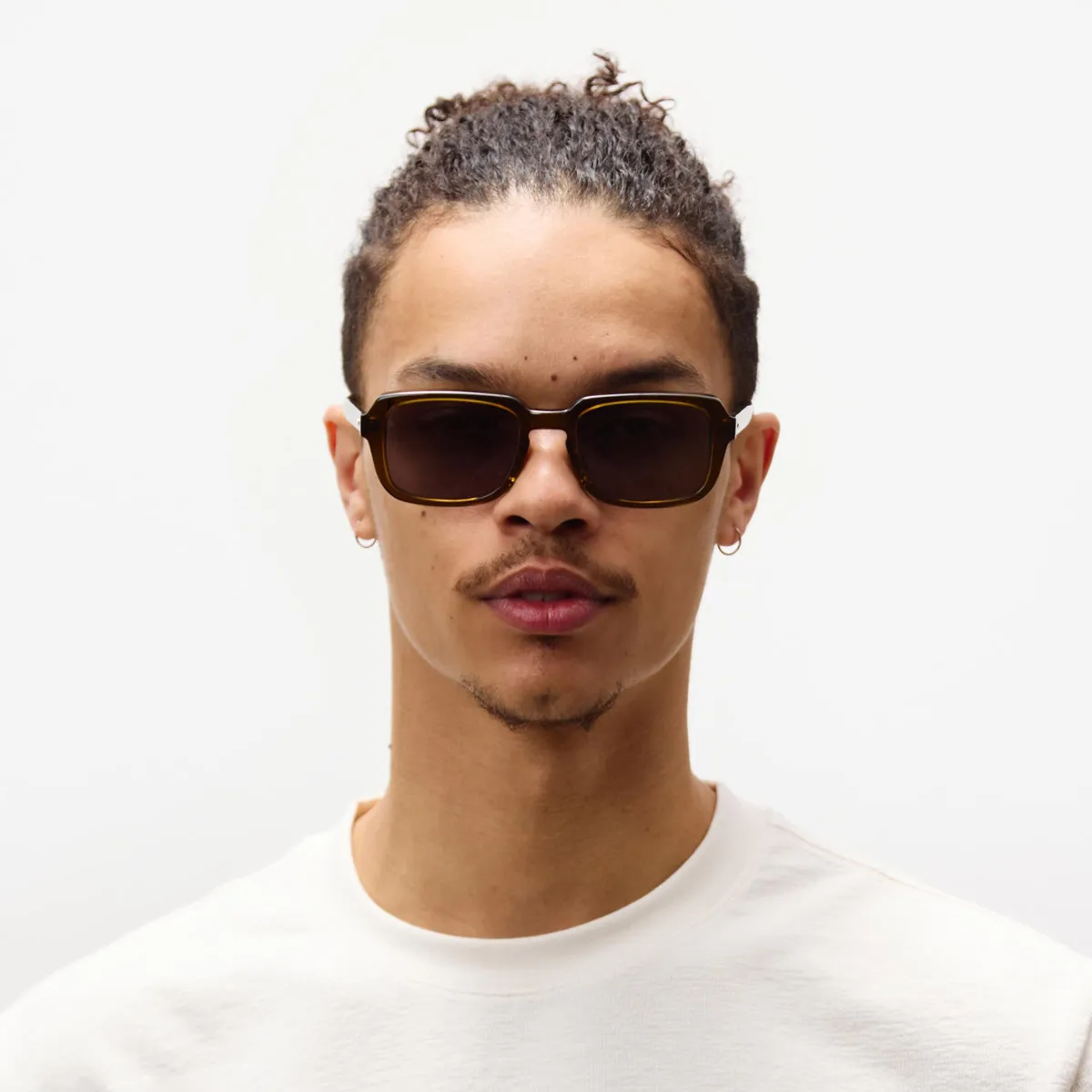 Nelson Sunglasses (Dark Olive)