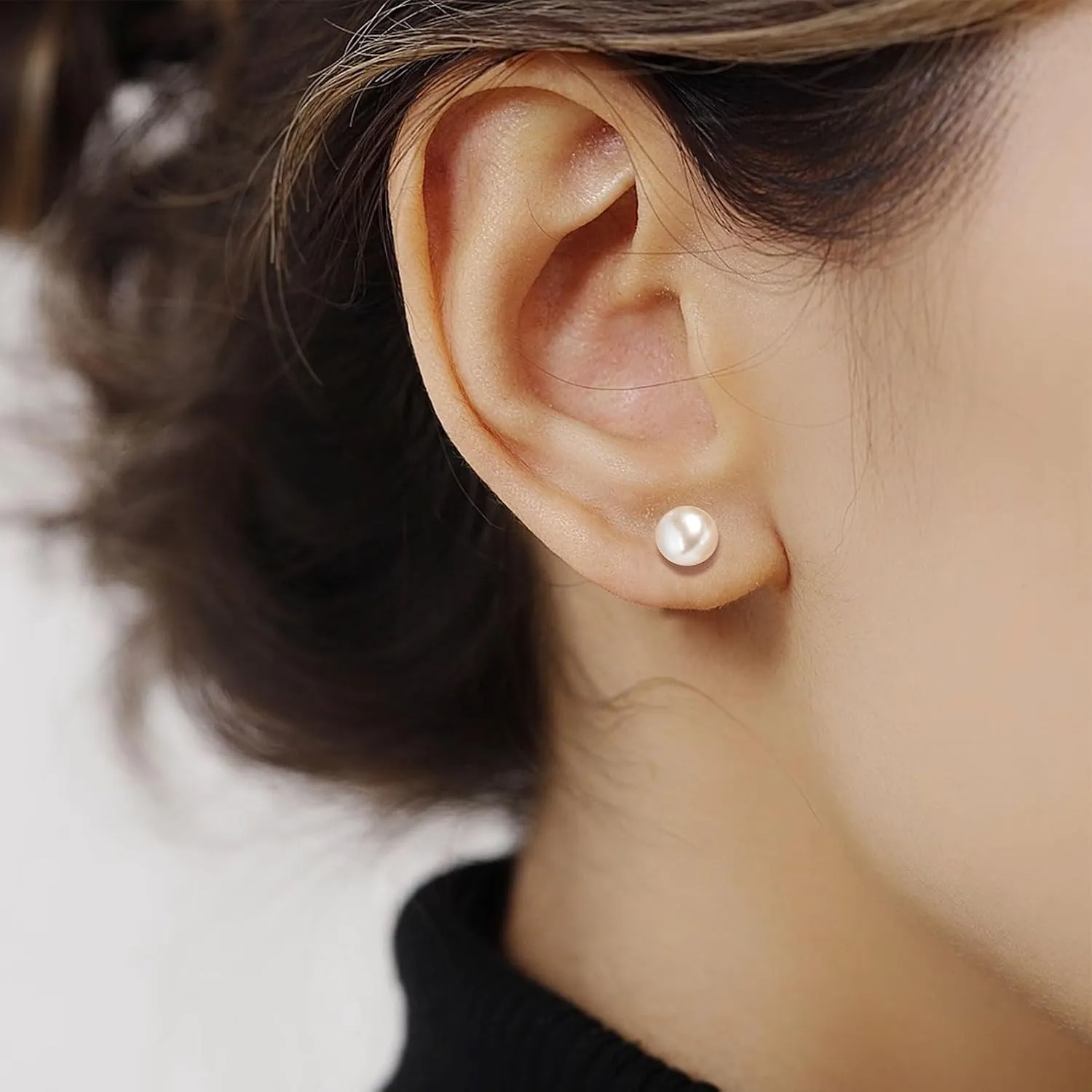 Pearl Stud Earrings Sterling Silver Small Tiny 3-5mm White Freshwater Pearl Earrings Studs Silver/Gold for Women