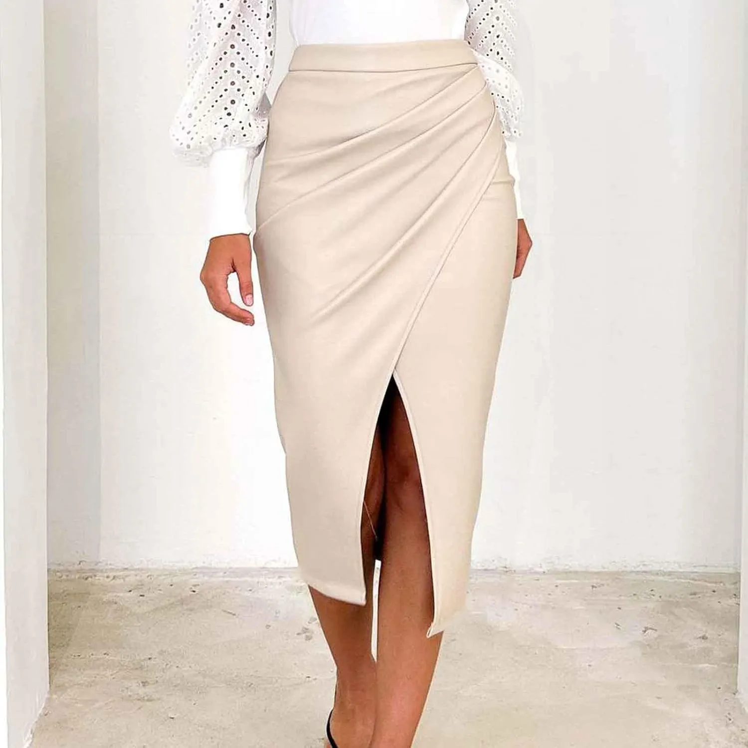 Womens Faux Leather Midi Skirt 2025 Fashion Vintage Ruched Bodycon Pencil Skirts Solid Front Slit Knee Length Skorts